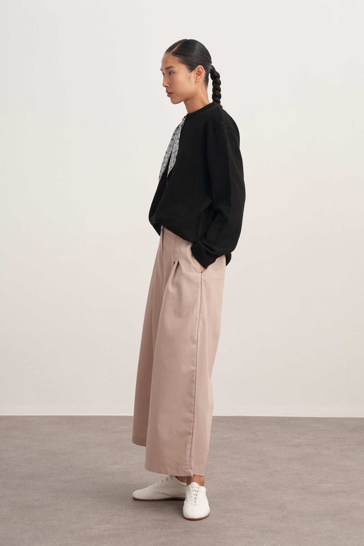 Kadın Fularlı Bisiklet Yakalı Triko Kazak Siyah