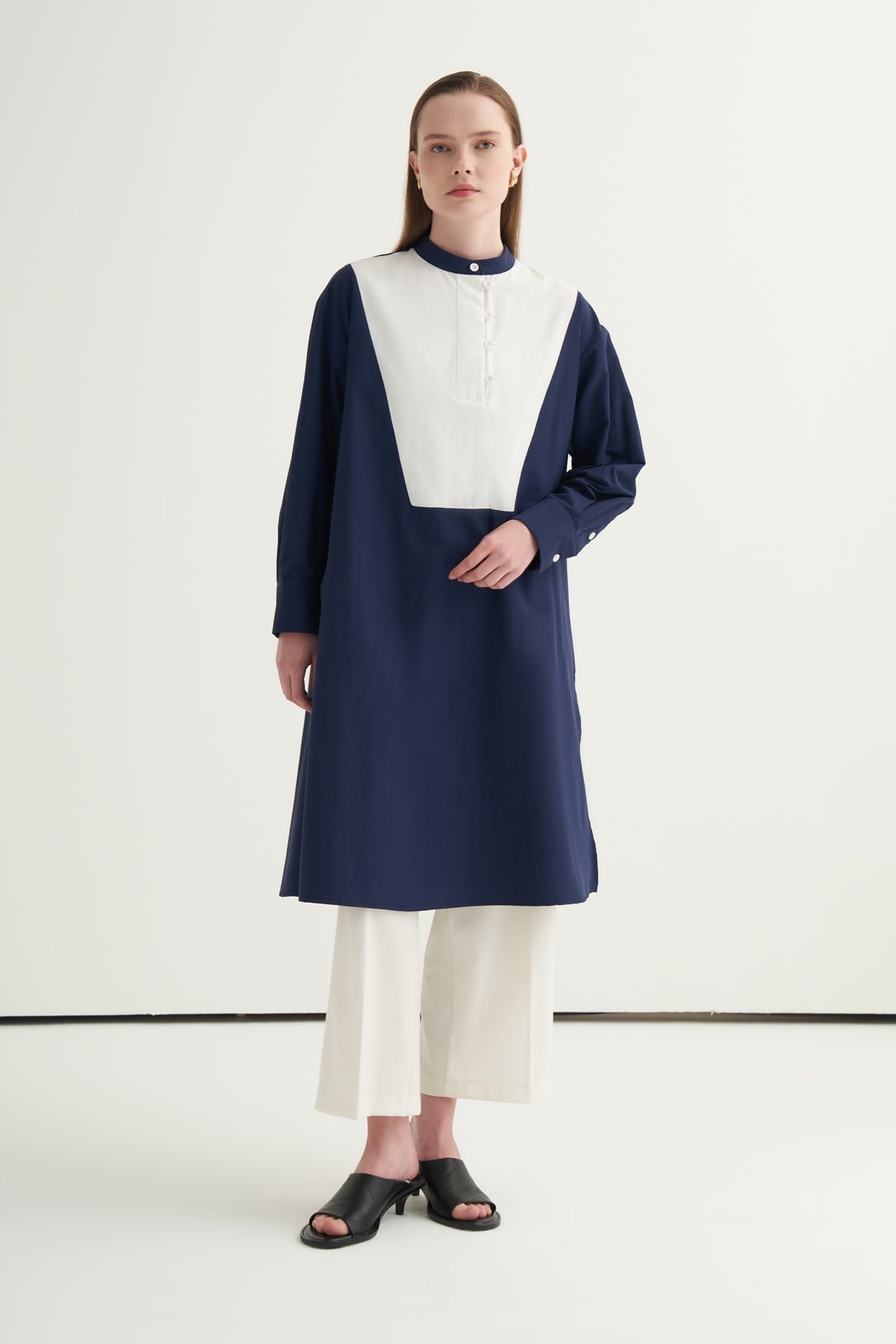 Kadın Hakim Yaka Kontrast Tunik Lacivert