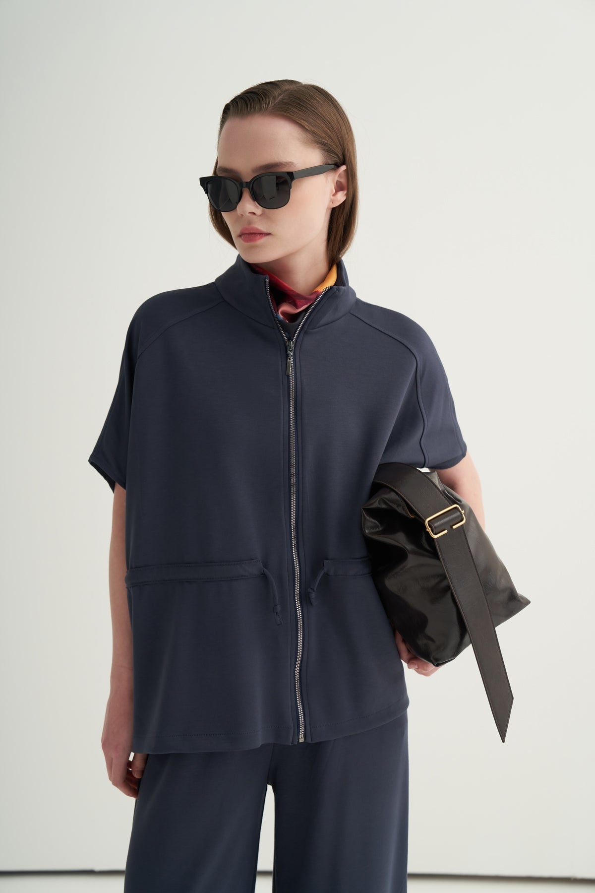 Kadın Oversize Yelek Bol Paça Pantolon Takım Füme