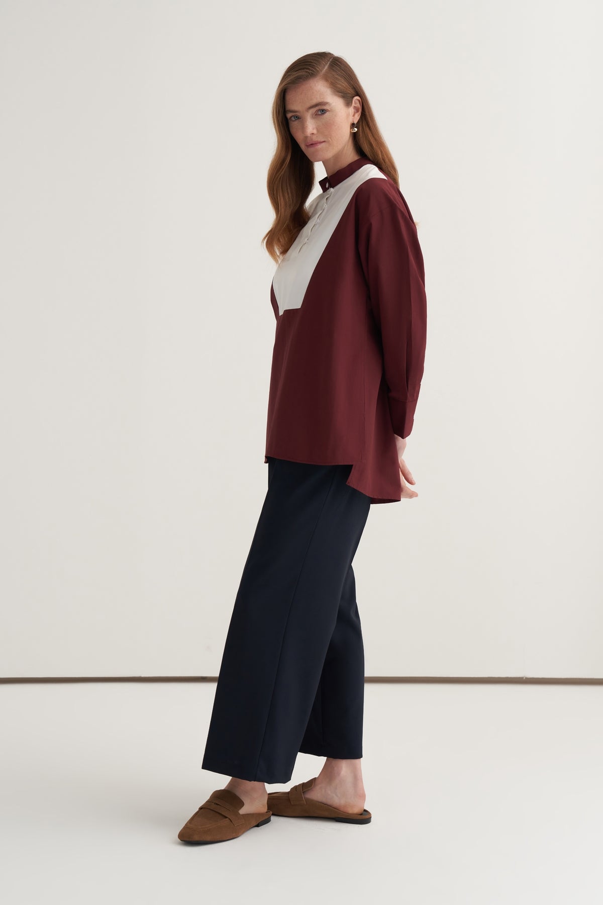 Kadın Hakim Yaka Garnili Gömlek Bordo