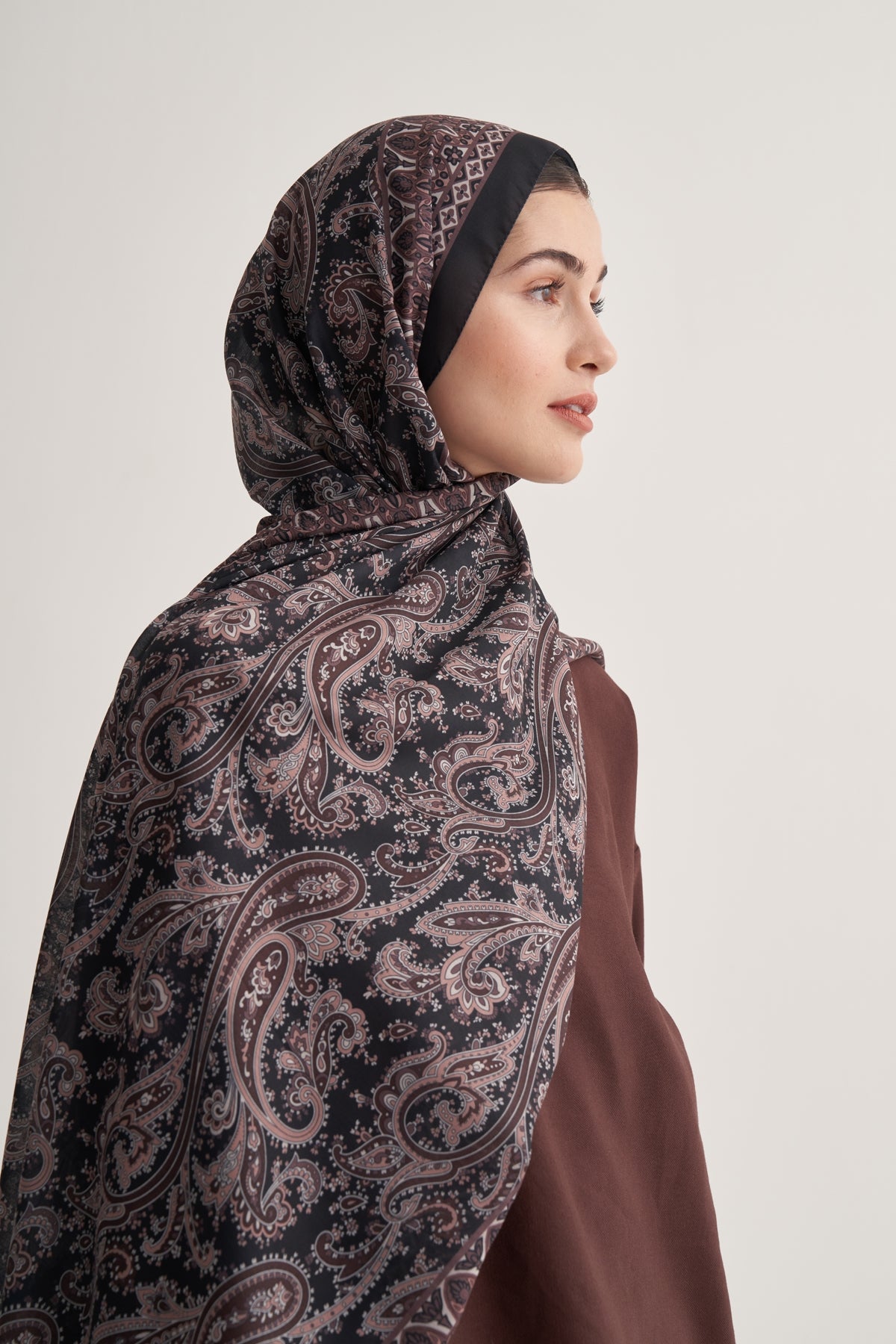 Kadın Soft Lily Desen Şal Siyah