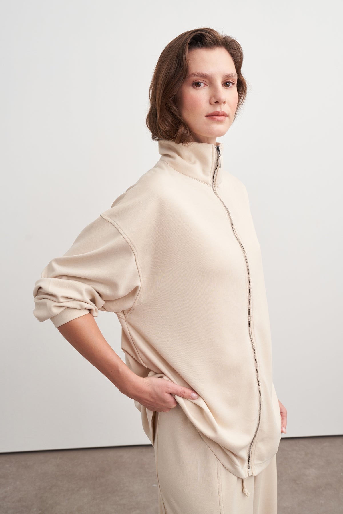 Kadın Kemerli Sweat Pantolon Takım Bej