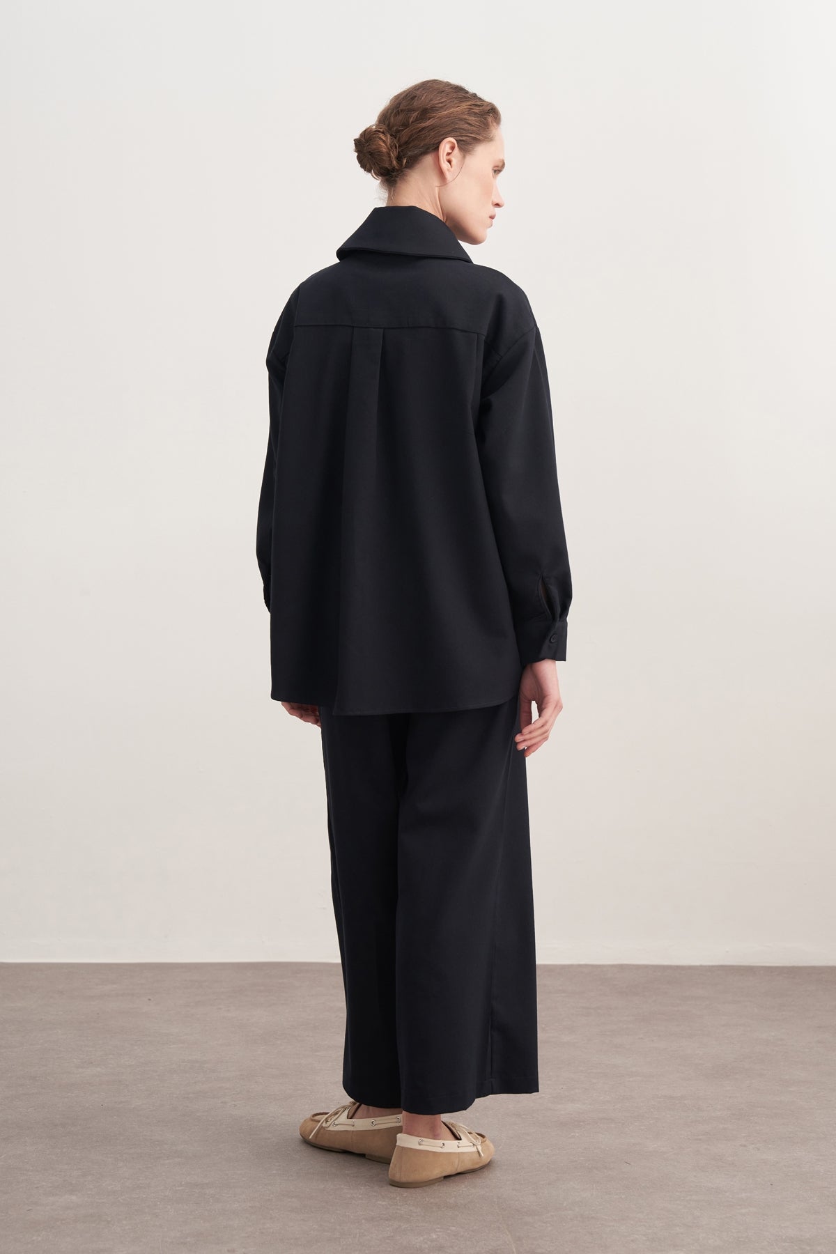 Kadın Gabardin Yaka Detaylı Gömlek Lacivert