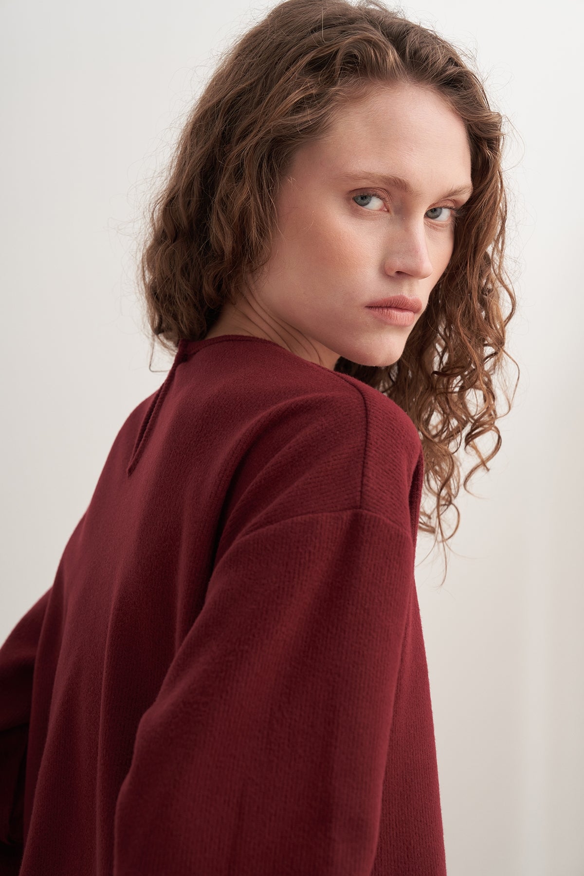 Kadın Şal Aksesuarlı 3’lü Pantolon Takım Bordo