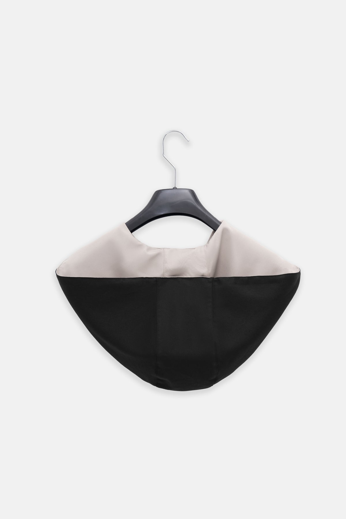 Kadın Şapkalı Omuz Şalı Siyah