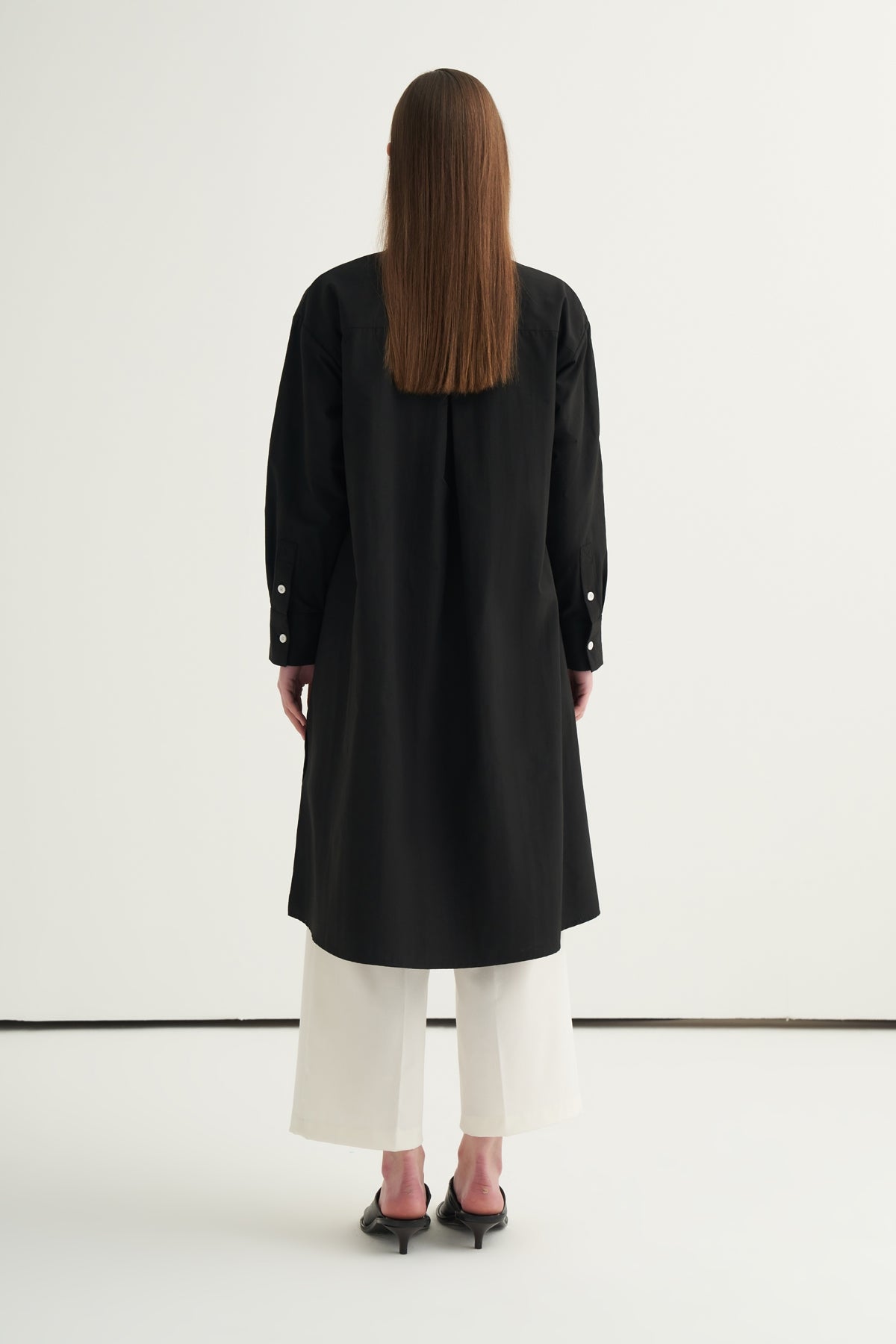 Kadın Hakim Yaka Kontrast Tunik Siyah