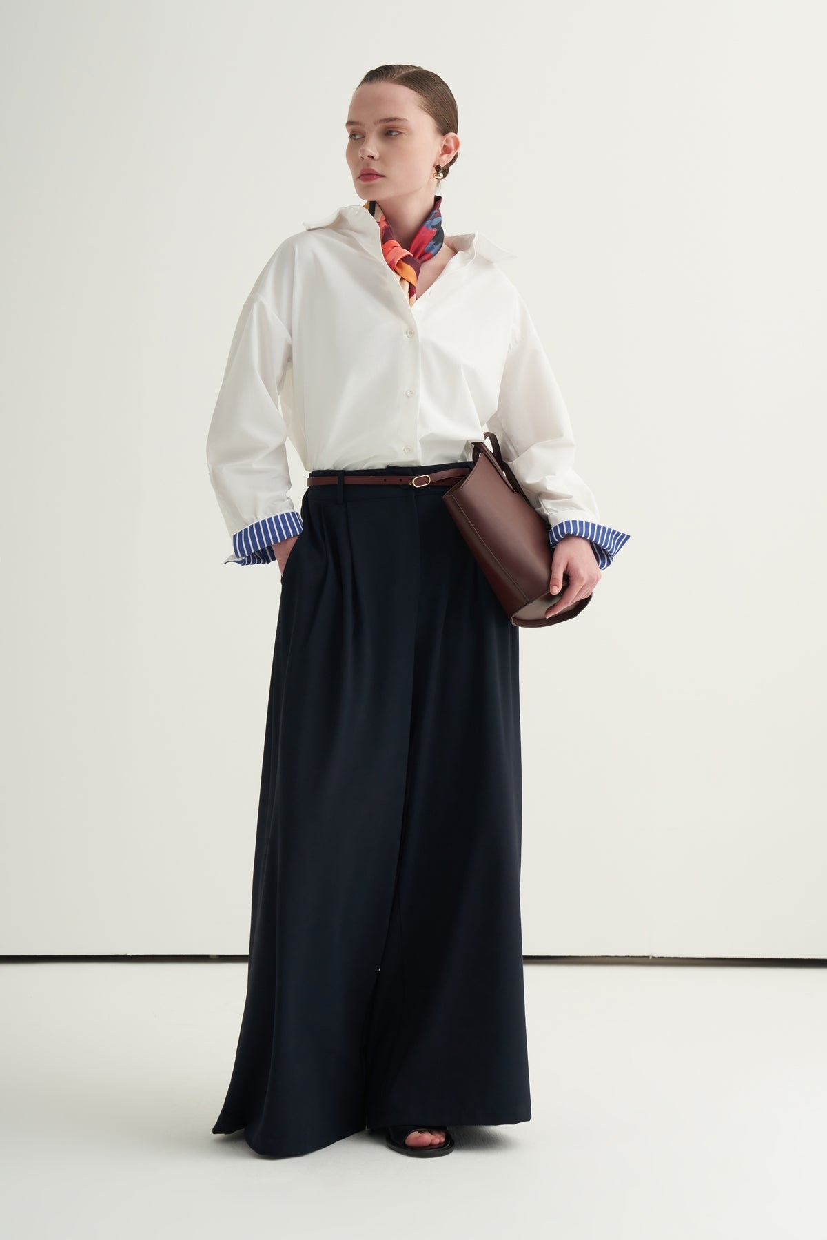 Kadın Çift Pileli Bol Paça Palazzo Pantolon Lacivert