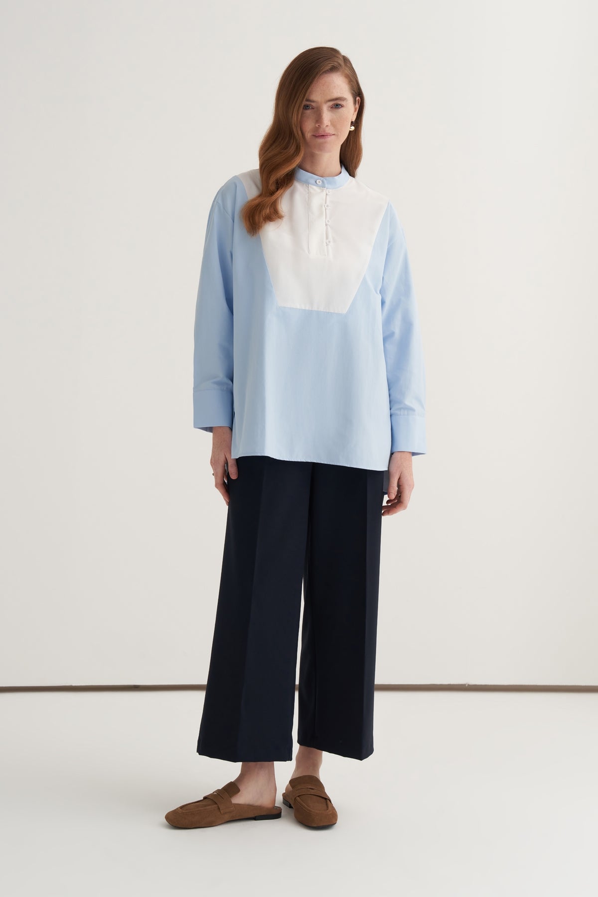 Kadın Hakim Yaka Garnili Gömlek Açık Mavi