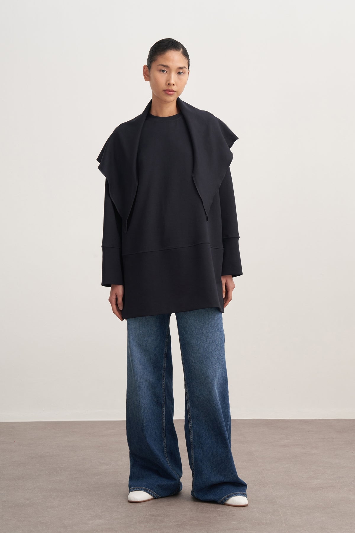 Kadın İnterlok Oversize Şal Aksesuarlı Sweat Lacivert