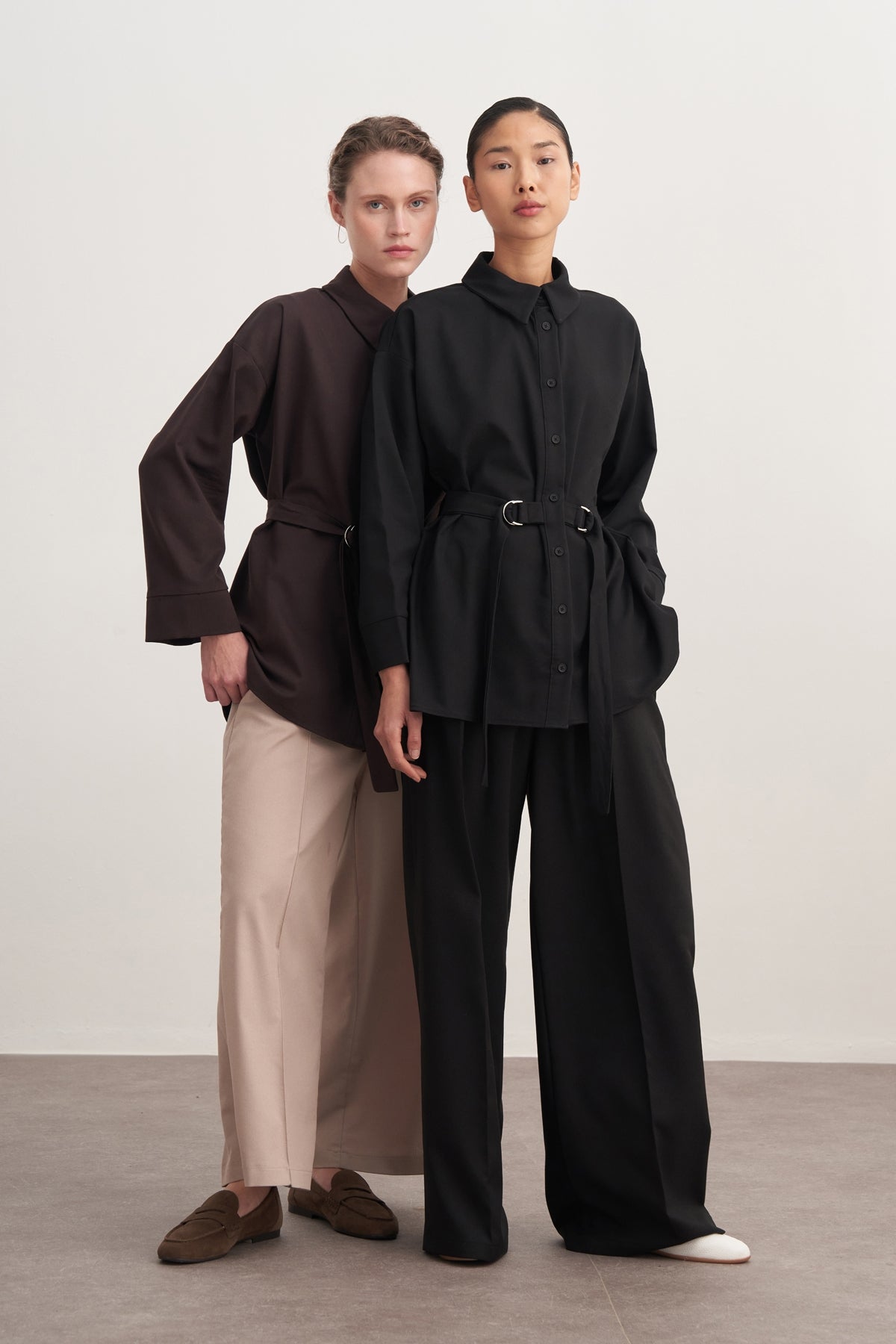 Kadın Gabardin Kemerli Gömlek Siyah