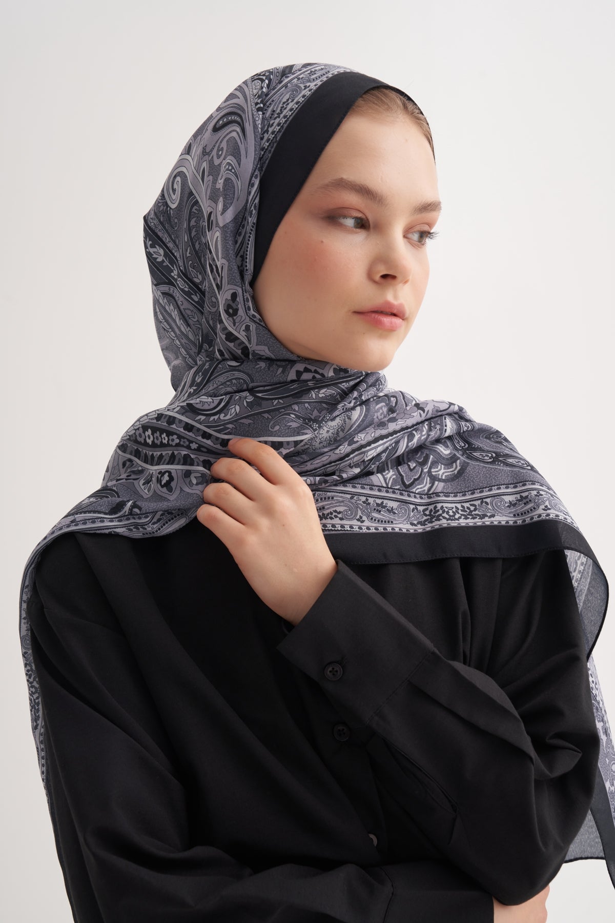 Kadın Poppy Desen Soft Şal Koyu Gri