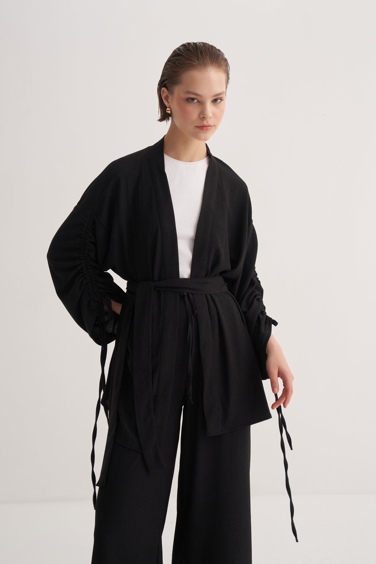 Kadın Örme Kumaş Büzgü Detaylı Kimono Takım Siyah