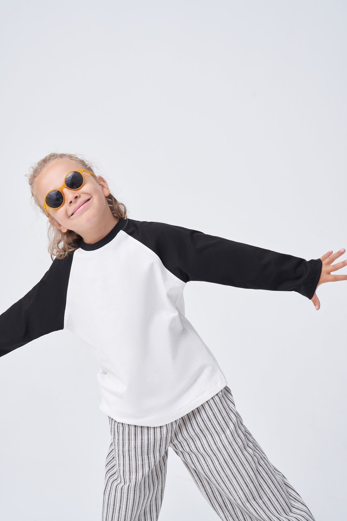 Unisex Çocuk Çizgili Pantolonlu Takım Siyah