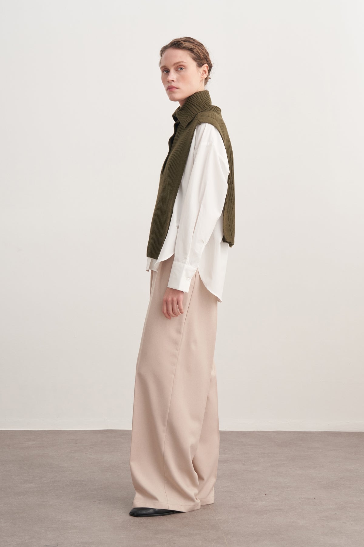 Kadın Düğmeli Triko Süveter Haki