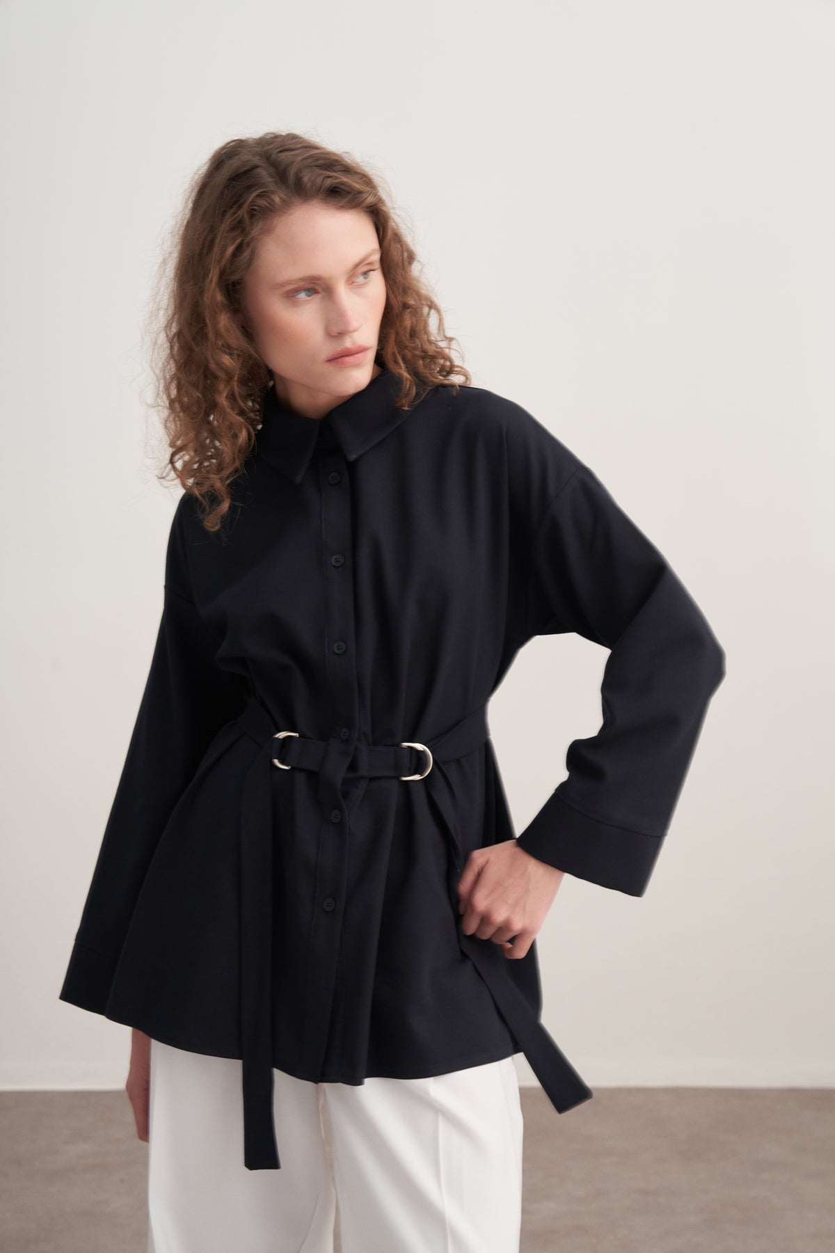 Kadın Gabardin Kemerli Gömlek Lacivert