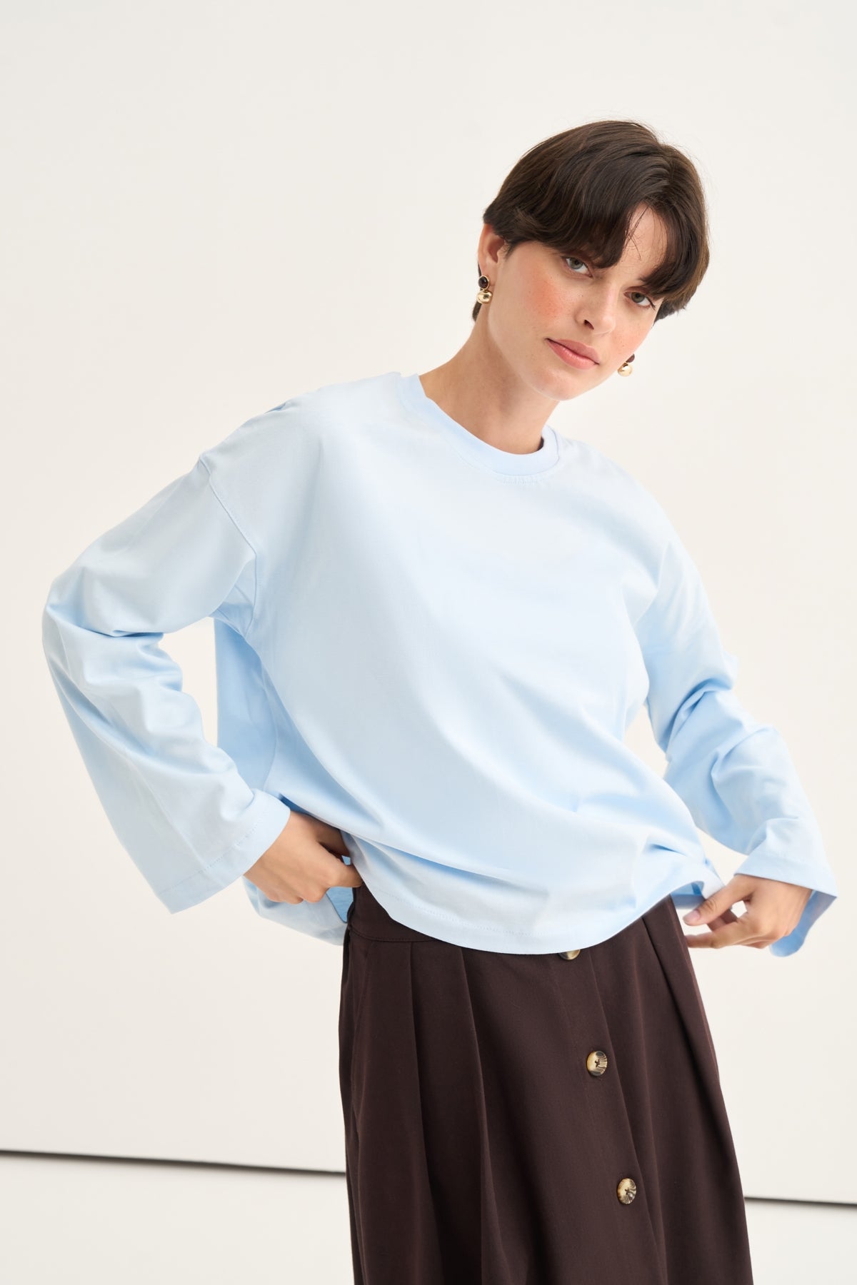 Kadın Kısa Basic Uzun Kol Sweat Açık Mavi