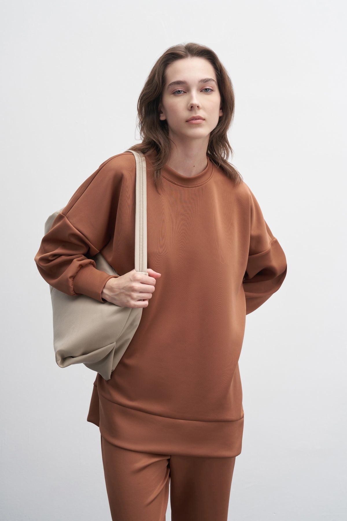 Kadın Scuba Yırtmaçlı Oversize Sweatshirt Kahve