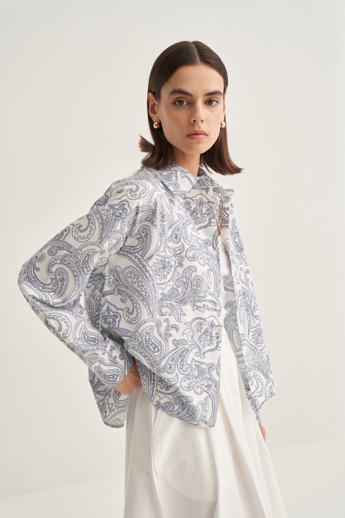 Kadın Poplin Oversize Kısa Gömlek Paisley Desen Lacivert