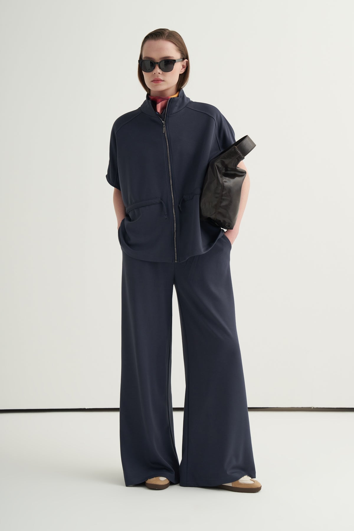 Kadın Oversize Yelek Bol Paça Pantolon Takım Füme