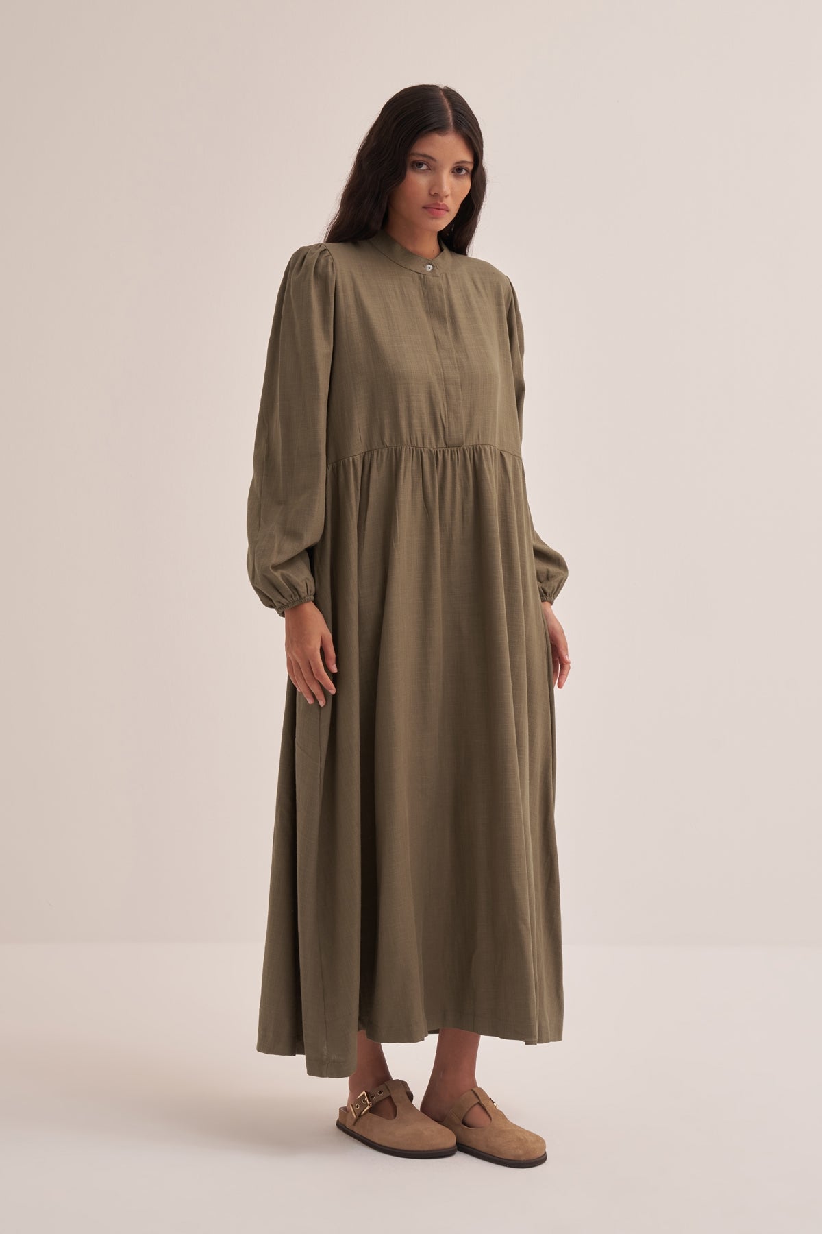 Kadın Organik Pamuk Büzgülü Elbise Kahve